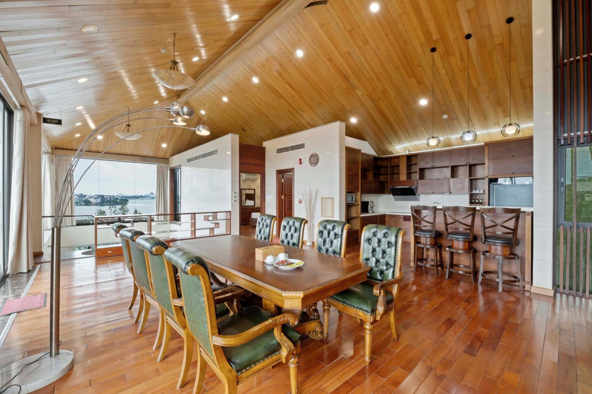 22Land Moon West Lake Hanoi Exterior foto
